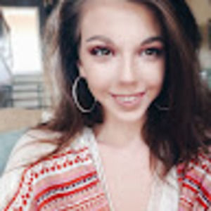 Meet your Posher, Avery